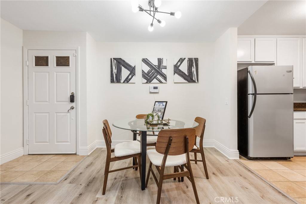 Corona, CA 92882,2275 Del Mar WAY #207