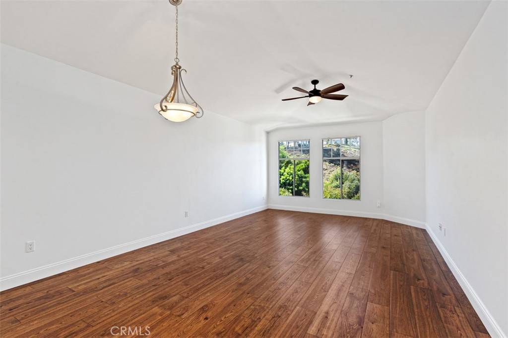 Dana Point, CA 92629,25442 Sea Bluffs DR #302