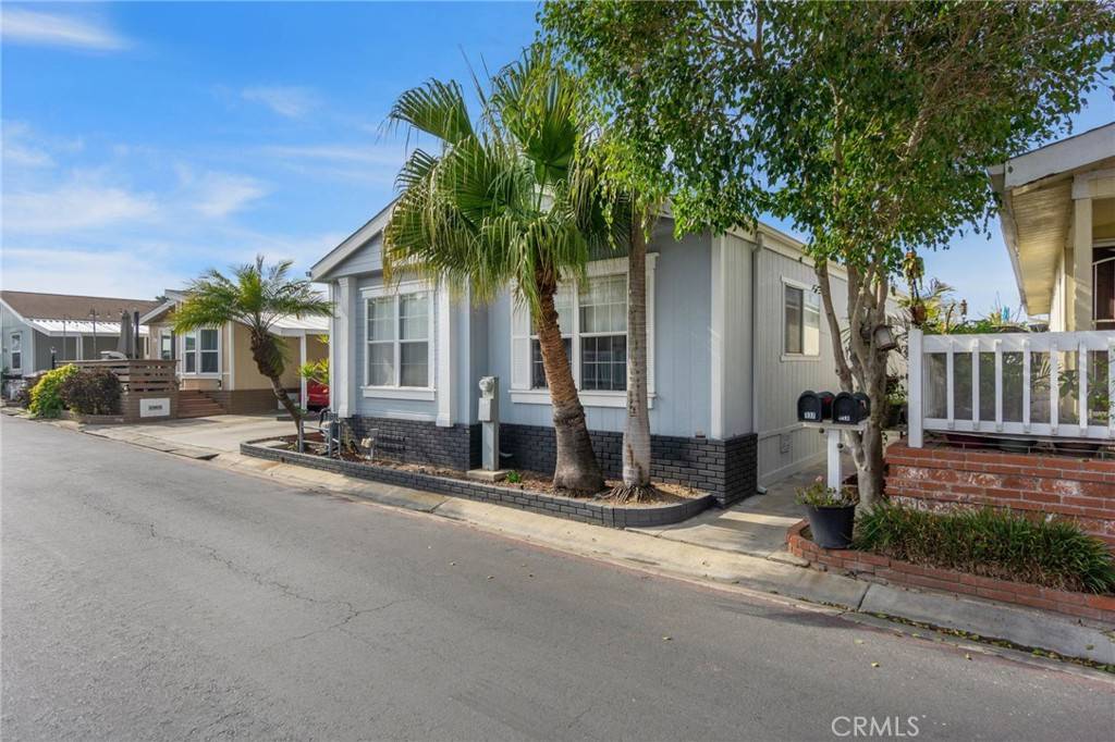 Huntington Beach, CA 92646,21851 Newland ST #137