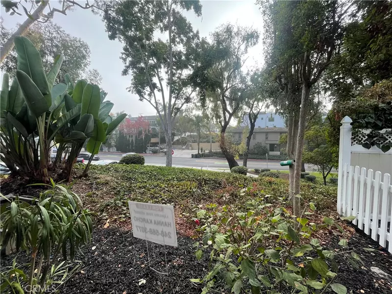 401 Jasmine AVE, Corona Del Mar, CA 92625