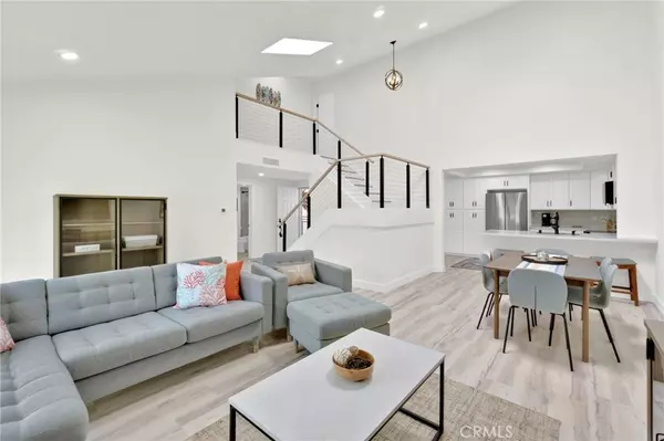 16 Wetstone #55, Irvine, CA 92604