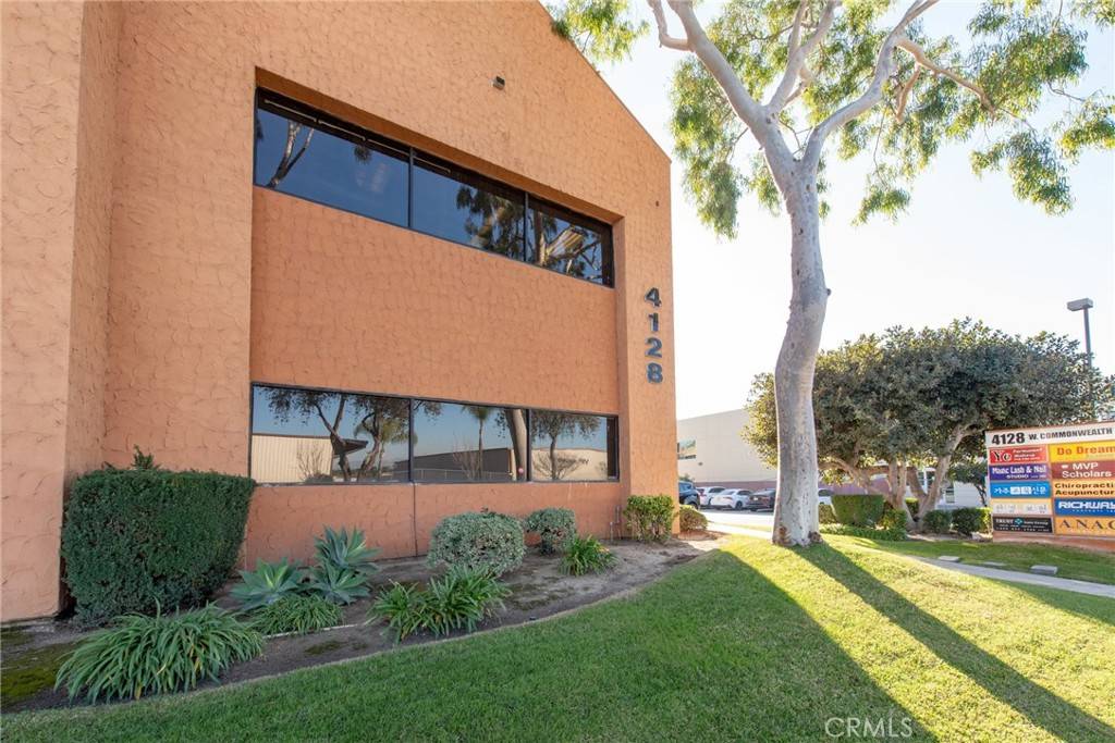 Fullerton, CA 92833,4128 W Commonwealth AVE