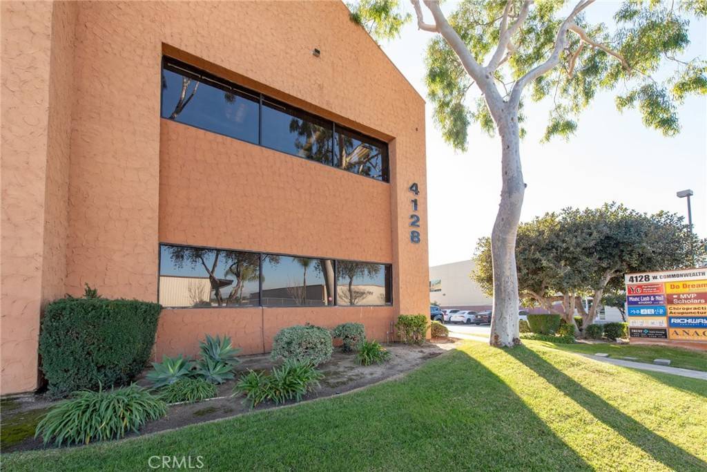 Fullerton, CA 92833,4128 W Commonwealth AVE