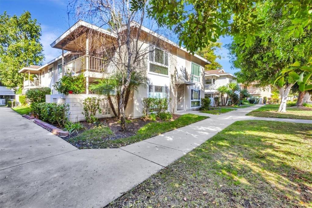281 Avenida Carmel #C, Laguna Woods, CA 92637