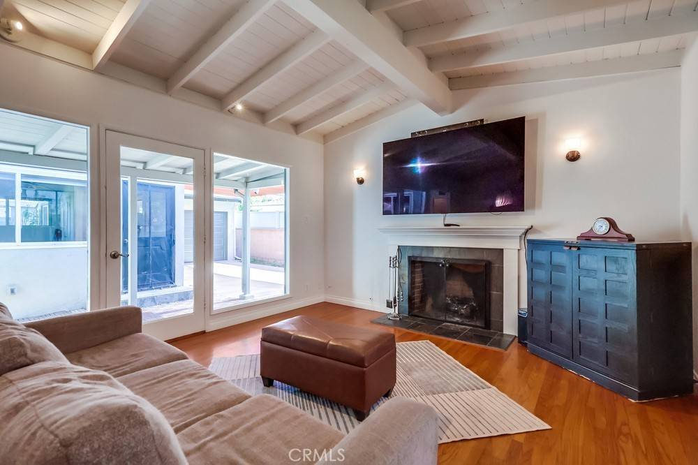 Long Beach, CA 90815,2236 San Vicente AVE