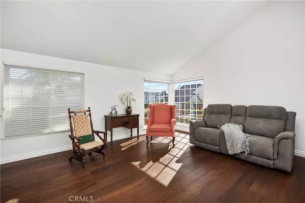 Mission Viejo, CA 92691,27531 Soncillo