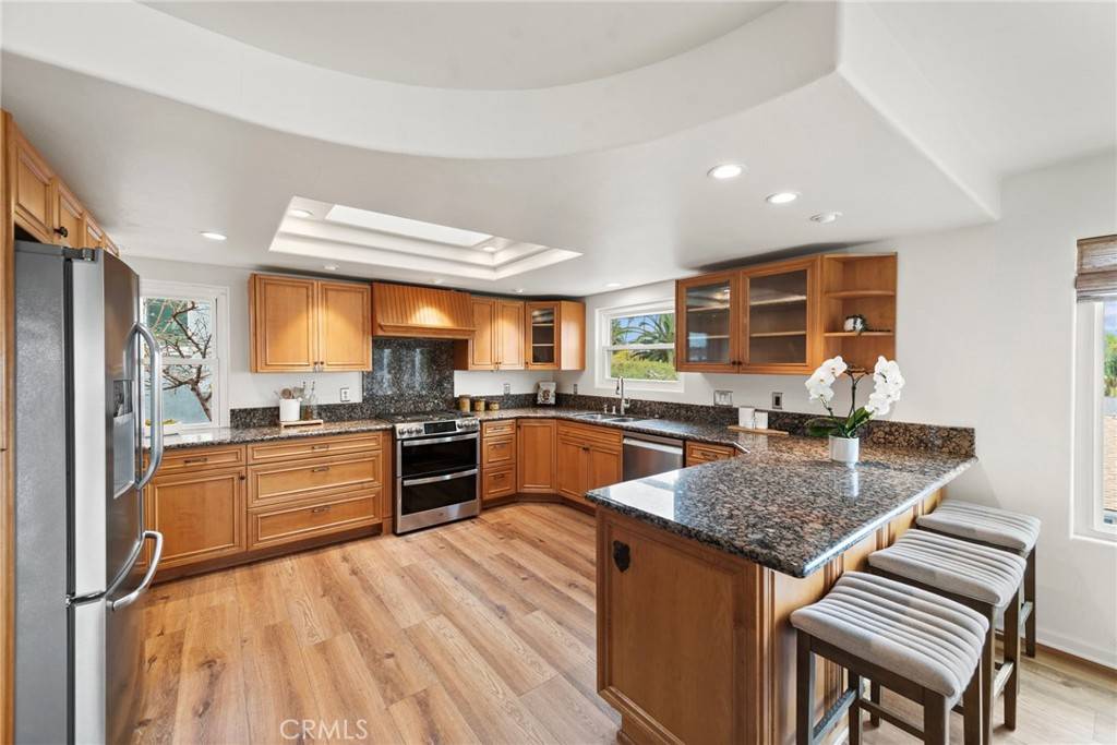 San Clemente, CA 92672,114 Avenida Trieste