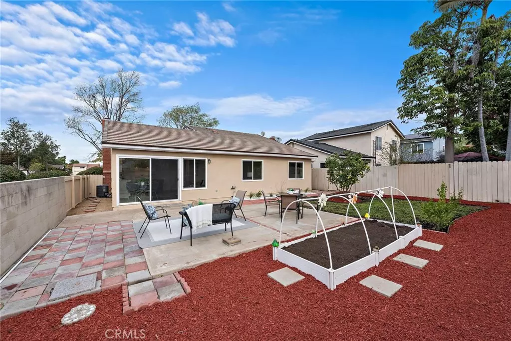 Irvine, CA 92606,3761 Provincetown AVE