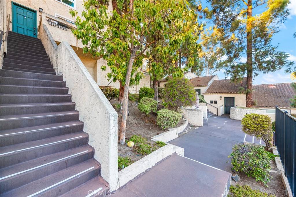 La Mesa, CA 91942,7940 University AVE #18