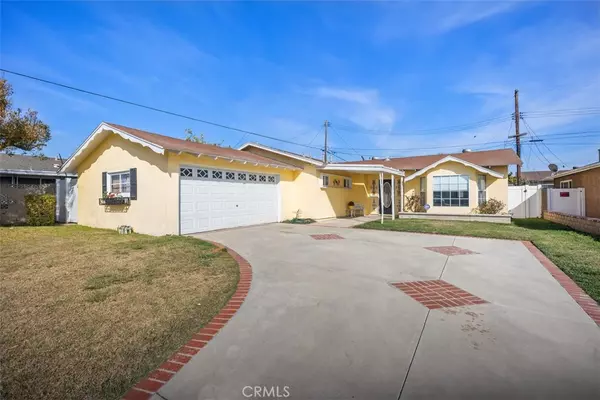 Huntington Beach, CA 92647,15882 Malm CIR