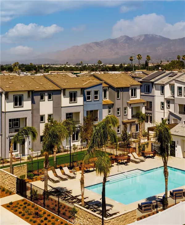 838 Lexi LN, Covina, CA 91722