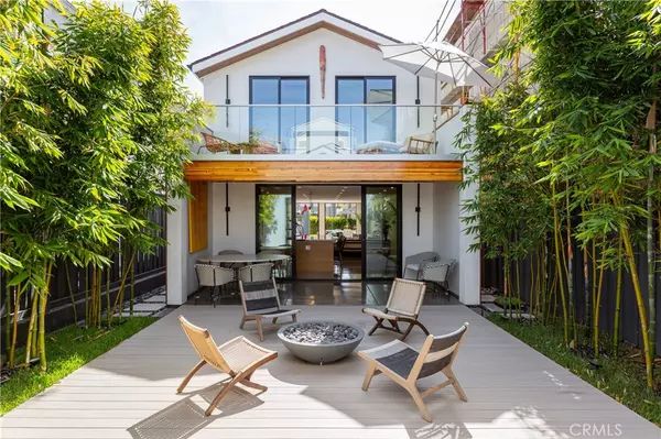 Huntington Beach, CA 92648,507 15th ST