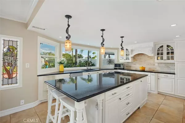 Mission Viejo, CA 92691,27246 Villanueva