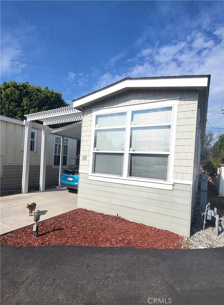 Lomita, CA 90717,2103 W 245th Street #10