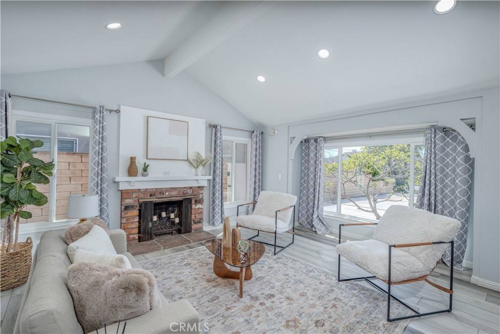 Rossmoor, CA 90720,12032 Wallingsford RD