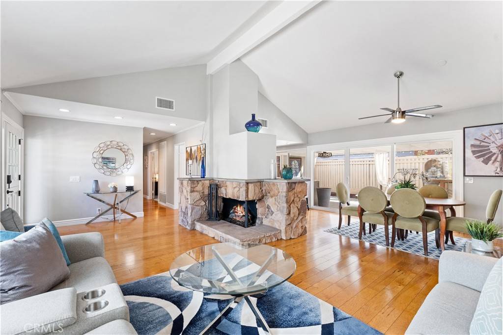 Lake Forest, CA 92630,22772 Islamare LN