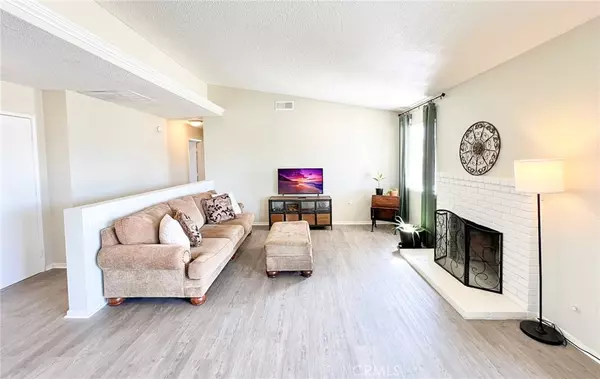 Lancaster, CA 93535,40661 169th ST E