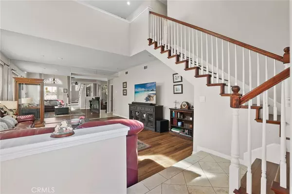 Huntington Beach, CA 92648,7814 Orchid DR