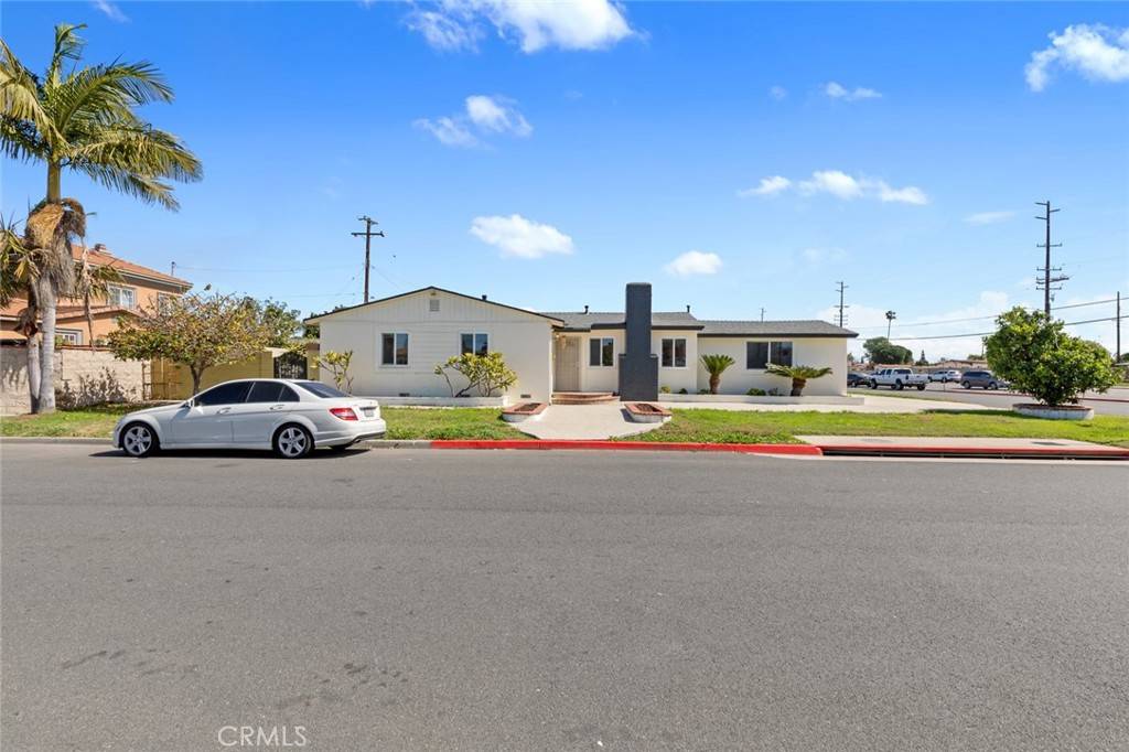 Anaheim, CA 92804,9661 Ball RD