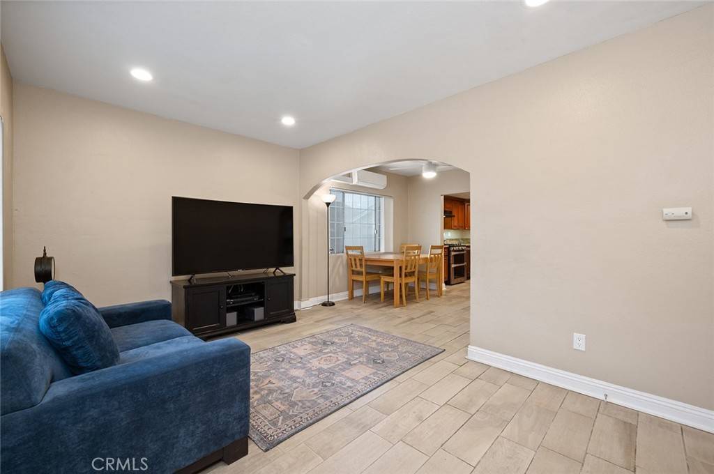 Fullerton, CA 92833,2723 W Olive AVE