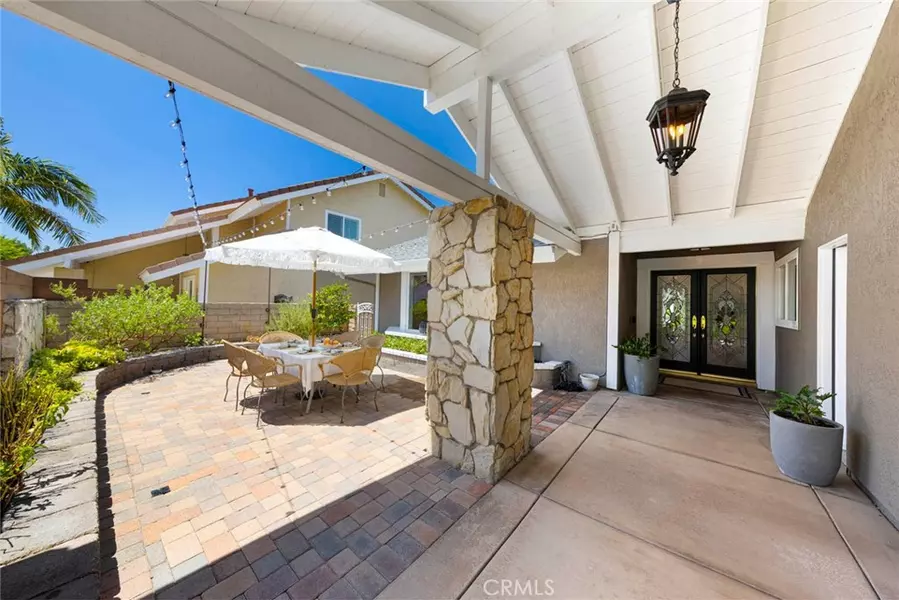 7217 E Columbus DR, Anaheim Hills, CA 92807