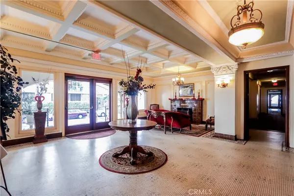 Long Beach, CA 90802,1030 E Ocean Boulevard #401