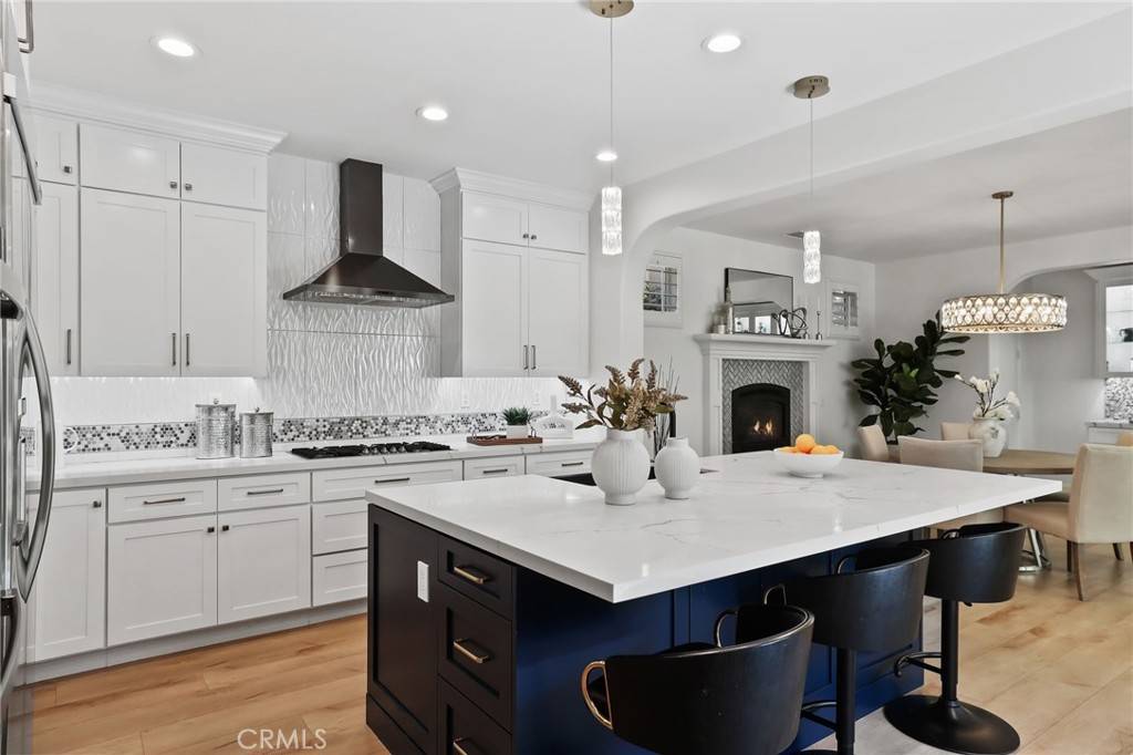 Aliso Viejo, CA 92656,51 Coronel PL