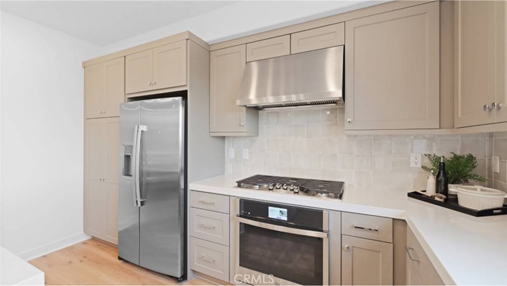 Valencia, CA 91381,26741 Blue Hills LOOP
