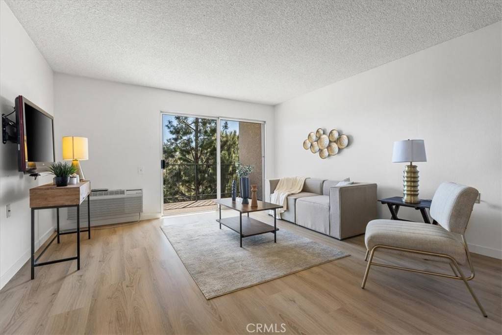 Laguna Woods, CA 92637,3337 Punta Alta #2B