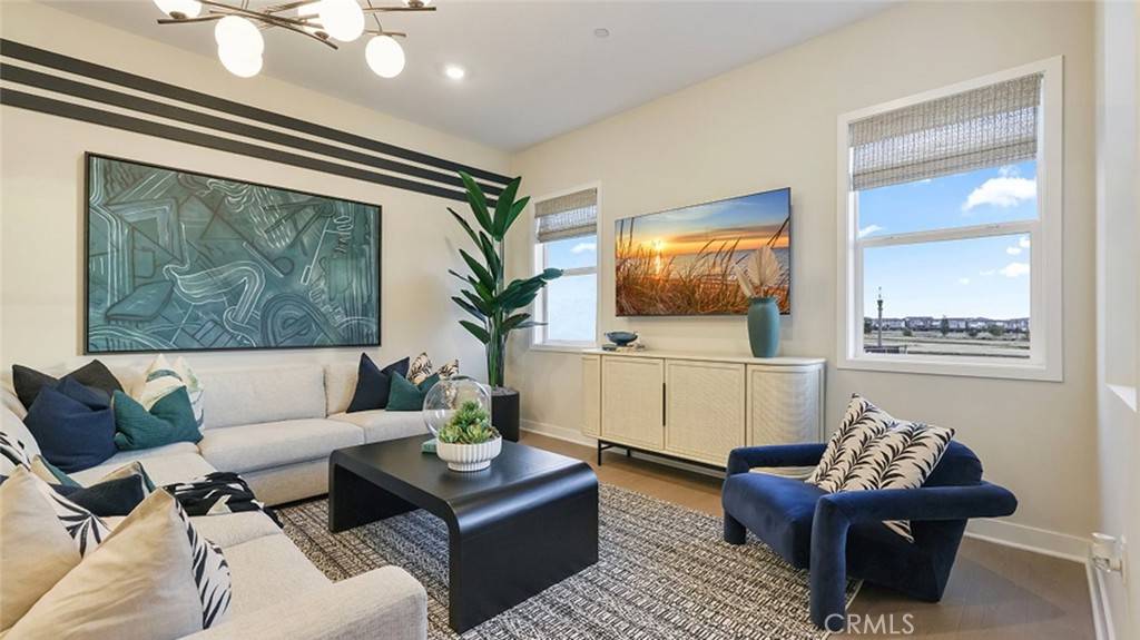 Irvine, CA 92618,471 Mulligan