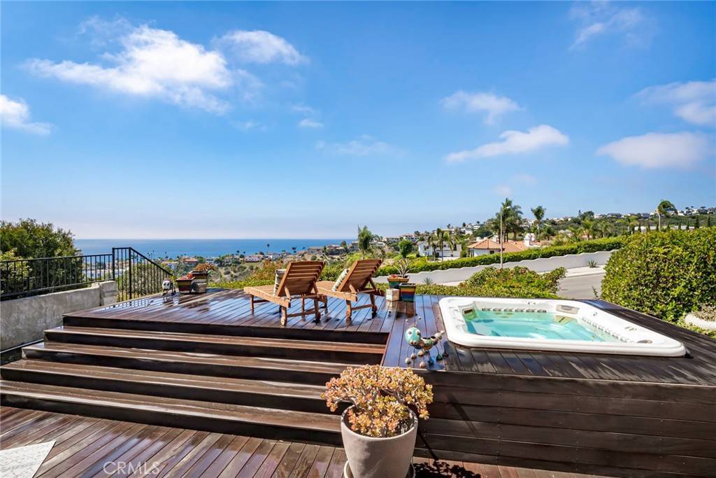 San Clemente, CA 92672,561 Avenida Del Verdor