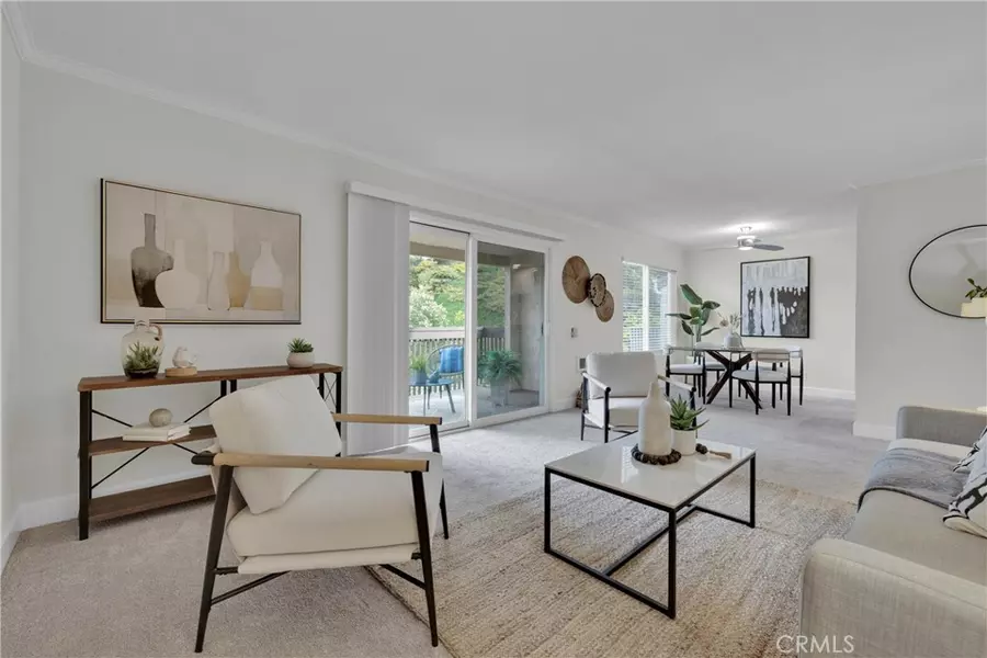 8541 Villa La Jolla DR #G, La Jolla, CA 92037