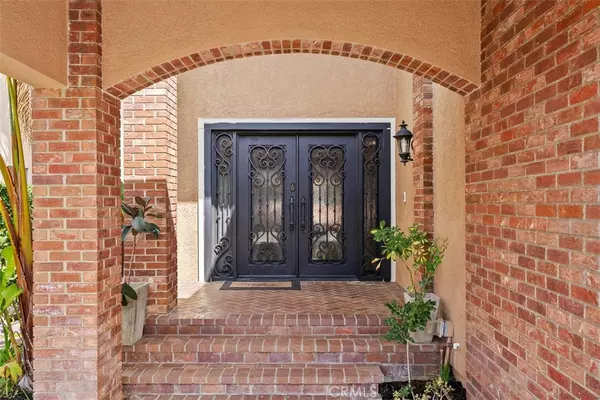 Rancho Santa Margarita, CA 92679,31951 Magpie ST