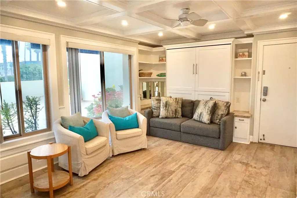 Huntington Beach, CA 92648,711 Pacific Coast Highway #301