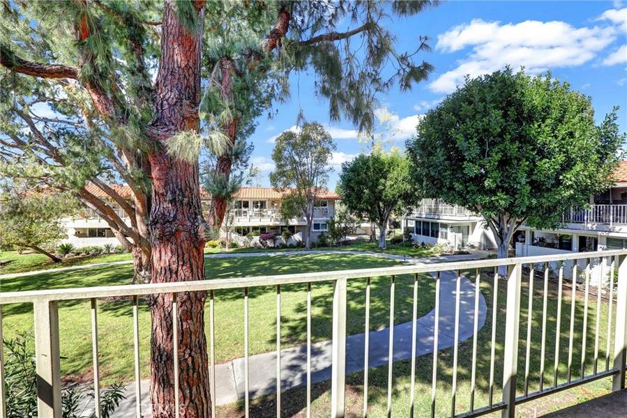 812 Ronda Mendoza #Q, Laguna Woods, CA 92637
