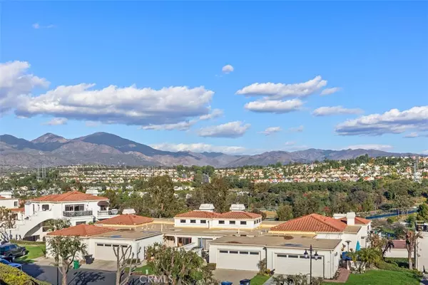 Mission Viejo, CA 92692,22364 Manacor #9