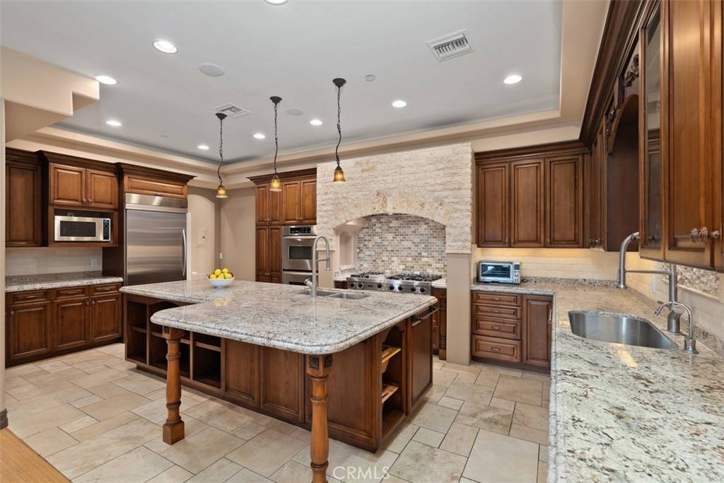 4630 Esparto ST, Woodland Hills, CA 91364