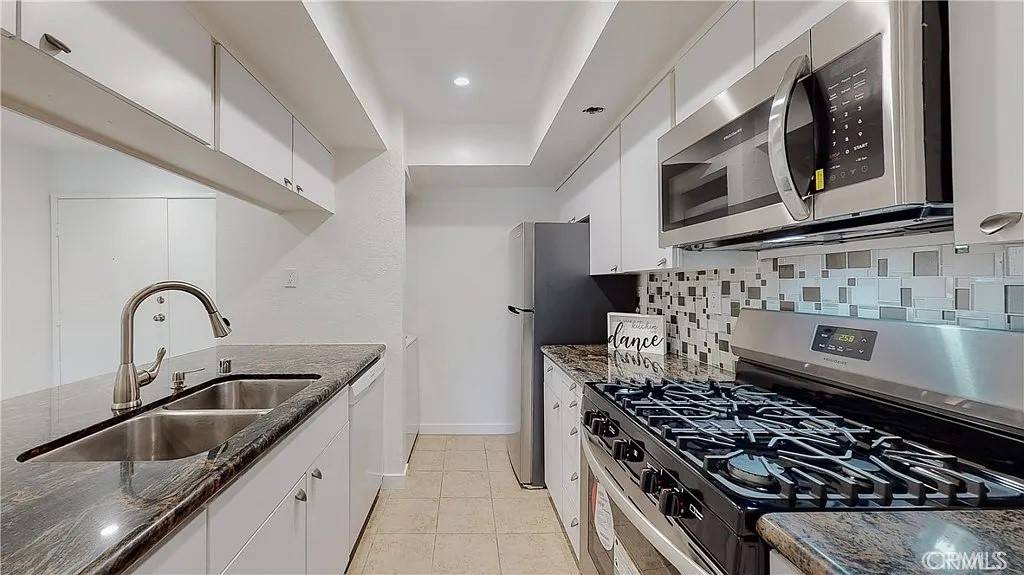 Pasadena, CA 91101,355 S Marengo AVE #204