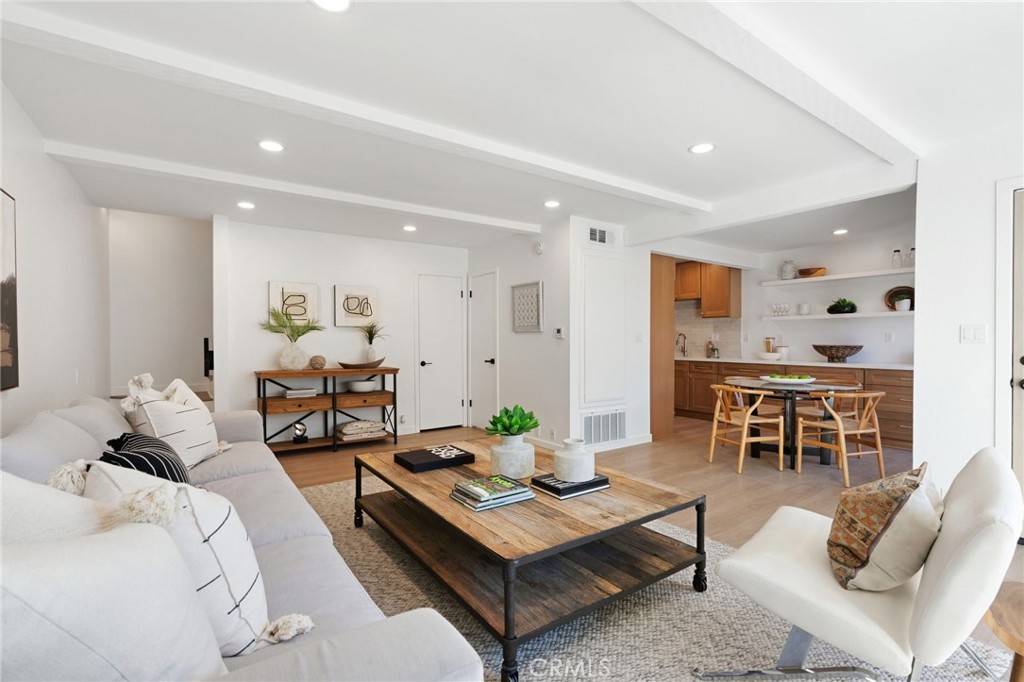 Santa Monica, CA 90404,2510 Arizona AVE #7
