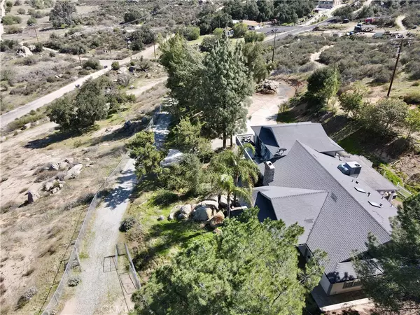 Hemet, CA 92543,39100 Saddle Ridge RD
