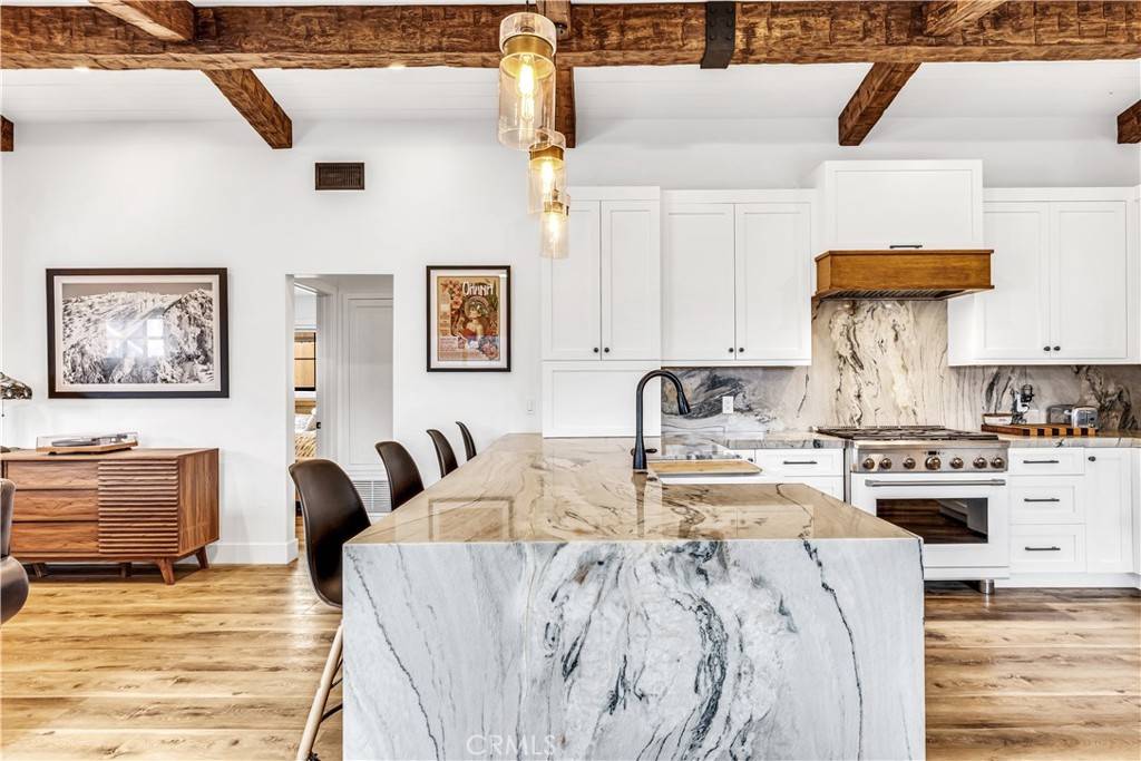 San Clemente, CA 92672,126 Avenida San Dimas