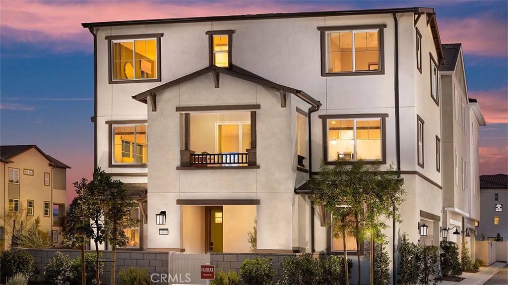 Eastvale, CA 92880,6055 Fairfax DR