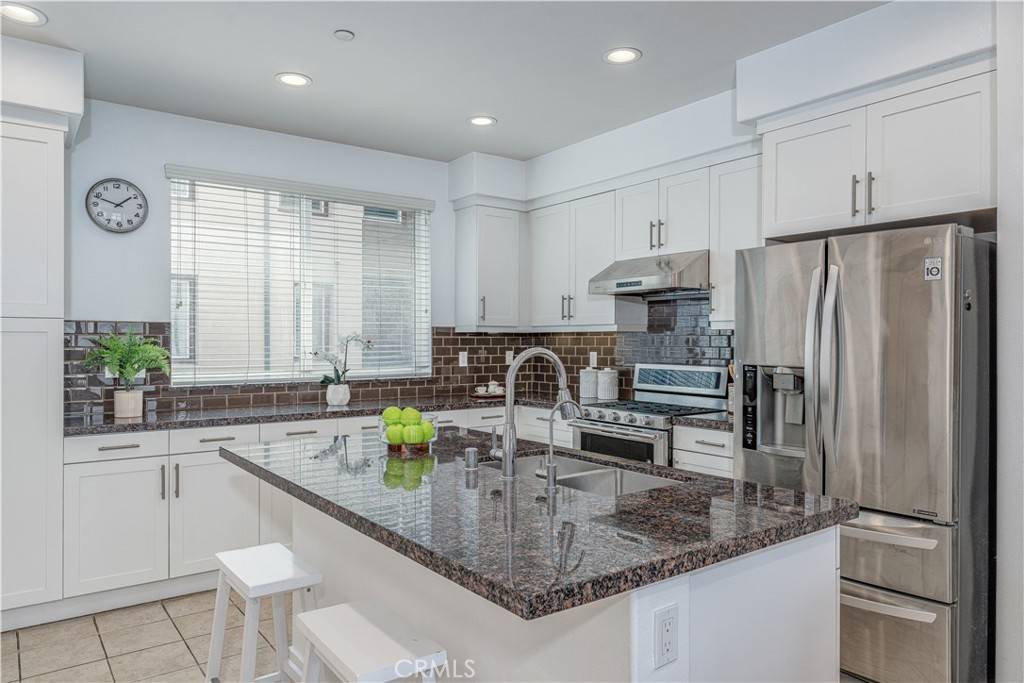 11403 Garvey AVE #B, El Monte, CA 91732