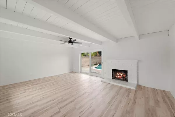 Lake Forest, CA 92630,24162 Twig ST