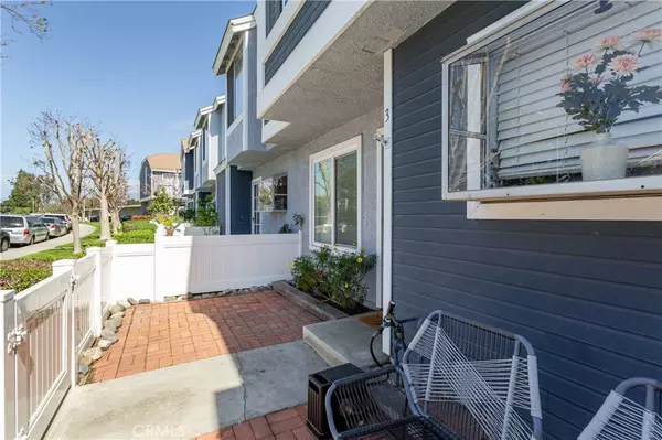 Aliso Viejo, CA 92656,3 Briarwood LN #59
