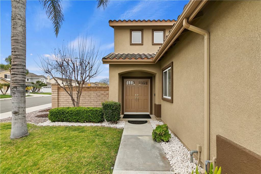 Riverside, CA 92503,16373 Skyridge DR