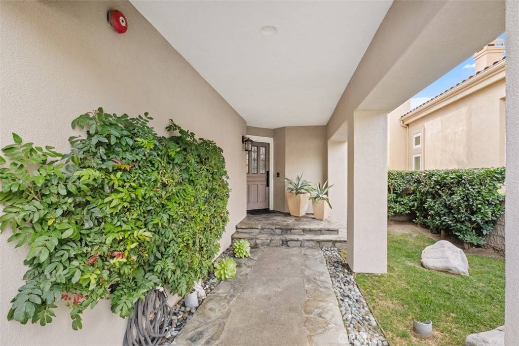 Rancho Santa Margarita, CA 92679,12 Dover