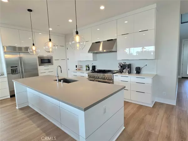 Lake Forest, CA 92630,171 Bear Leaf DR