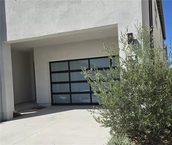 Lake Forest, CA 92630,171 Bear Leaf DR