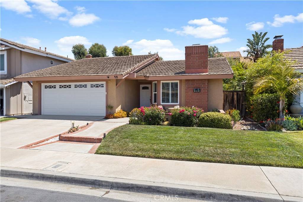 12 Calle Ranchera,  Rancho Santa Margarita,  CA 92688